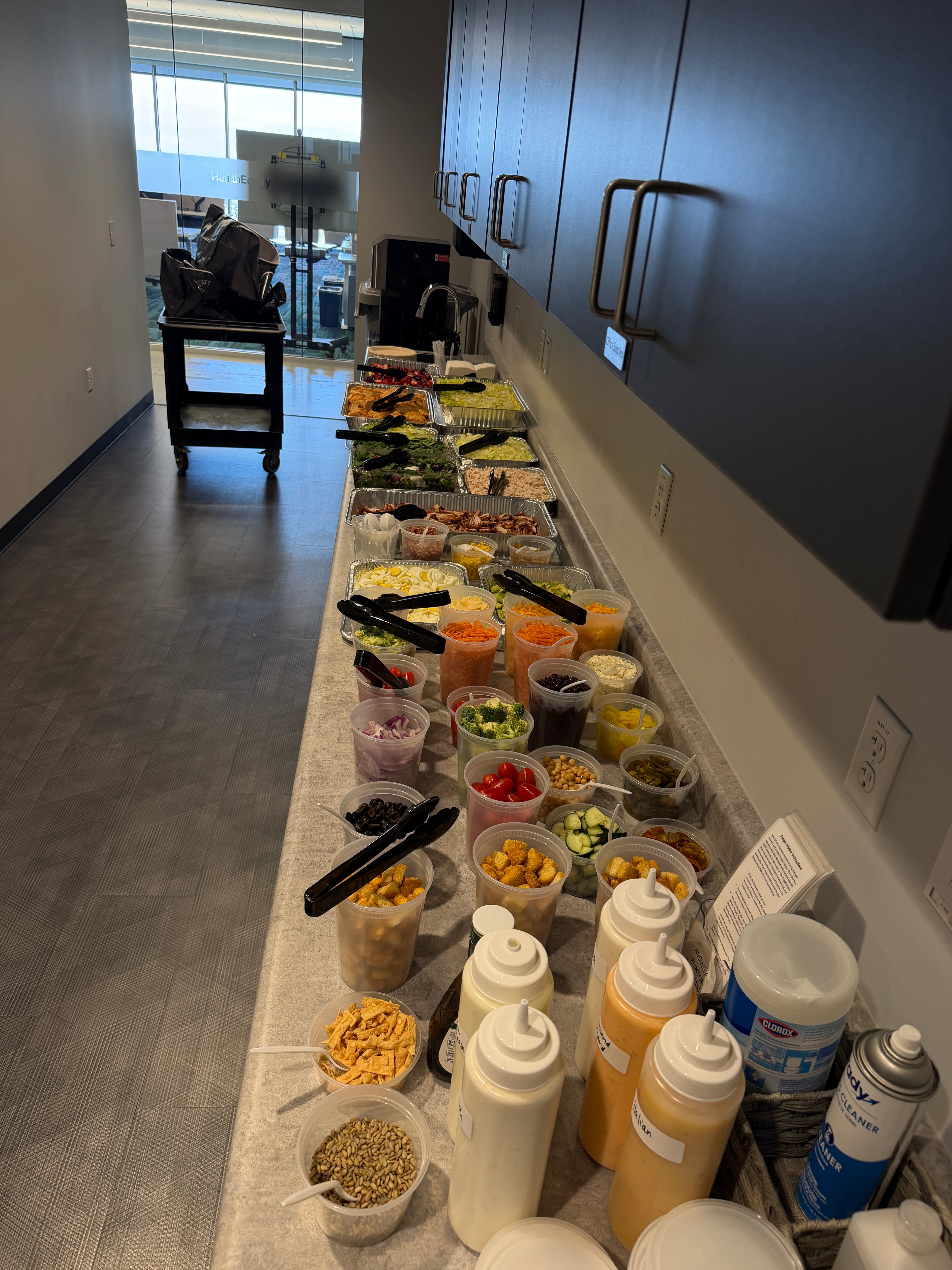 [Classic] Build-Your-Own Salad Bar